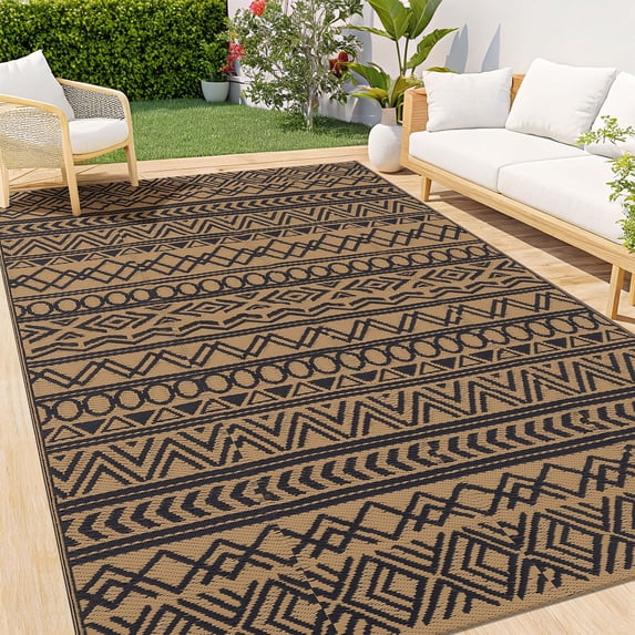 Smiry Outdoor Rugs 5x8, Waterproof Plastic Straw Geometric Indoor Outdoor Mat for Patio, RV Camping, Deck,Porch, Black and Brown