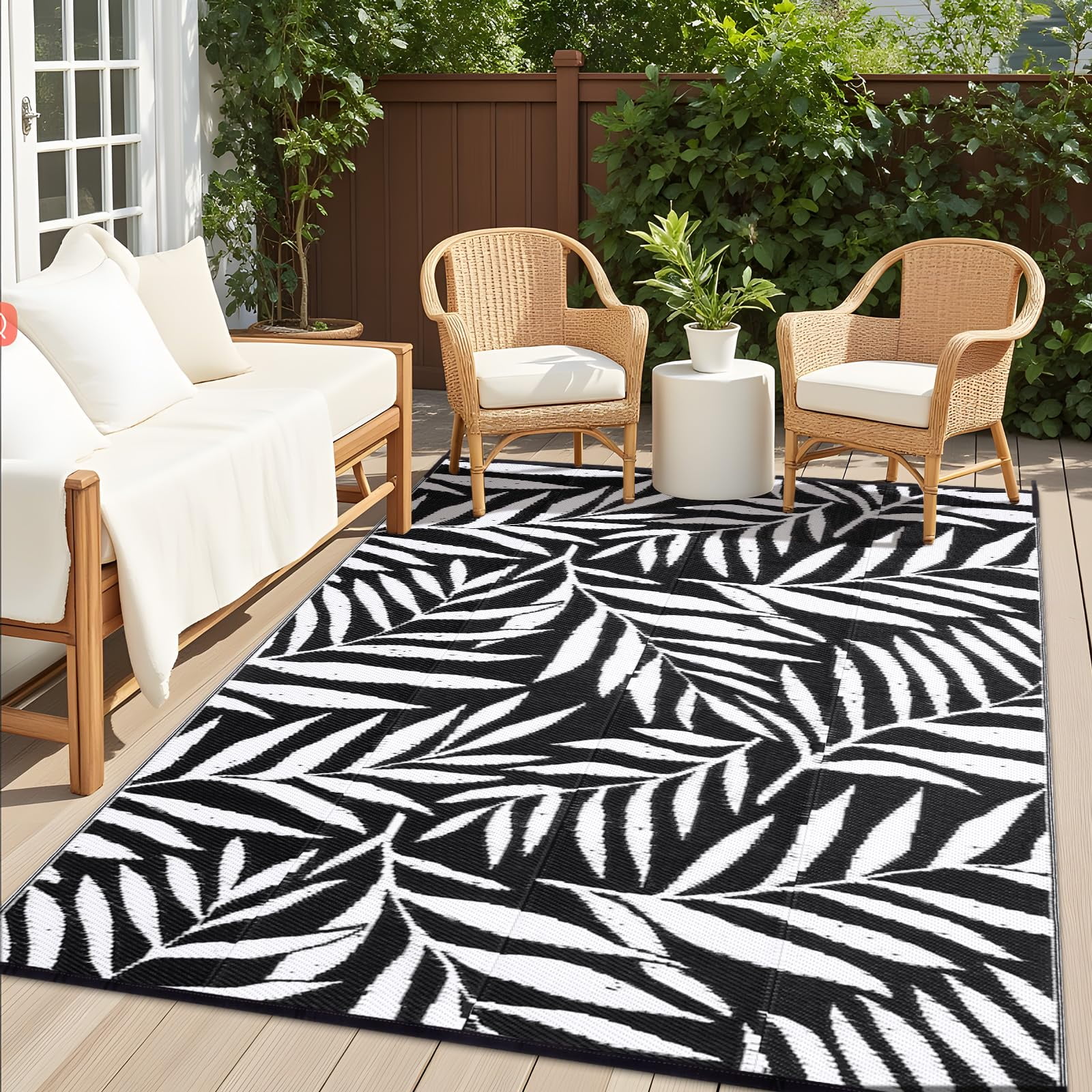 Smiry Outdoor Rugs 8x10, Waterproof Plastic Straw Indoor Outdoor Mat for Patio, RV Camping, Deck,Porch, Black & White