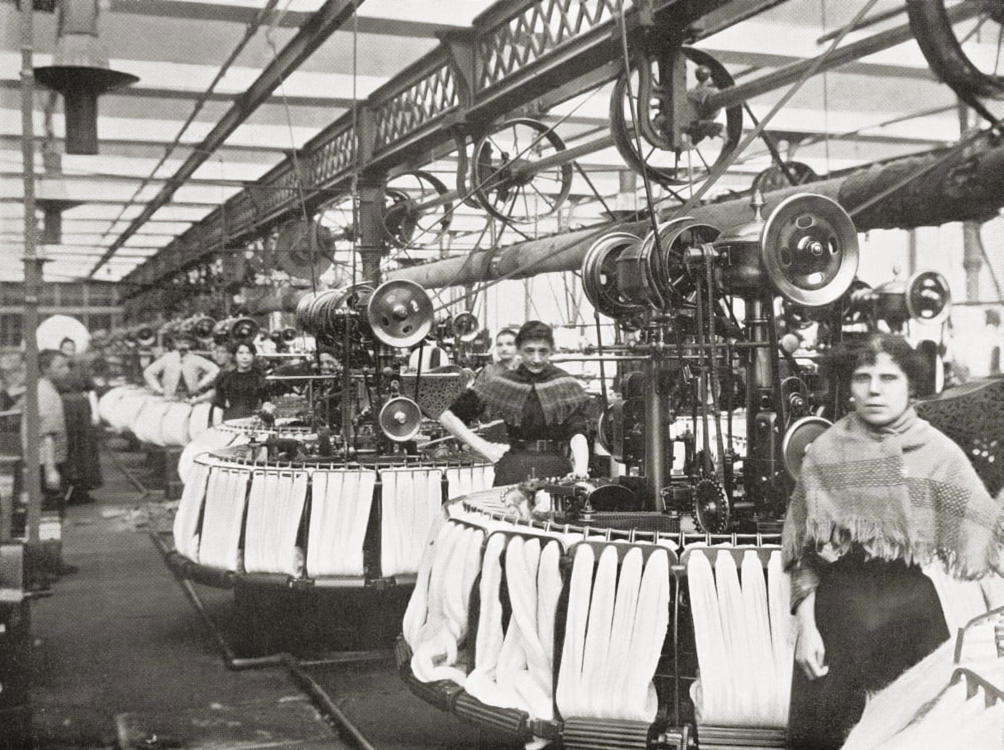 Smiths Woolcombing Works Bradford West Yorkshire England Workers In The Late 19Th Century From Picturesque History Of Yorkshire Published C1900 Canvas Art - Ken Welsh Design Pics (34 x 24)