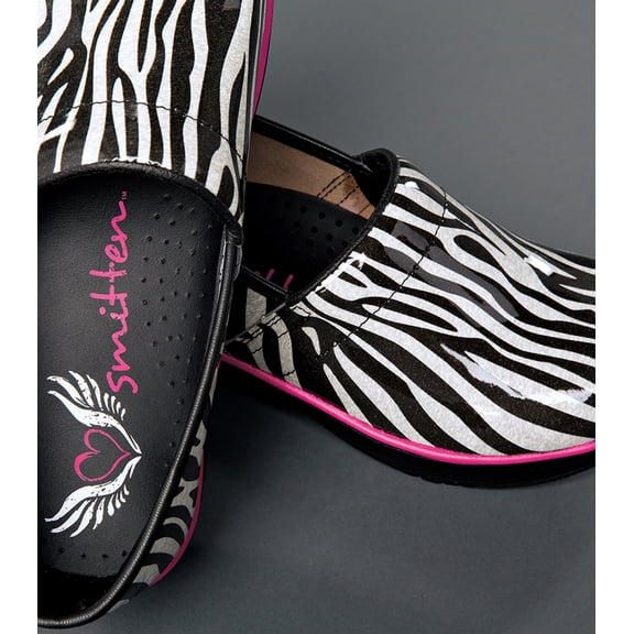 Smitten Lightweight Leather Nursing Clog for Women