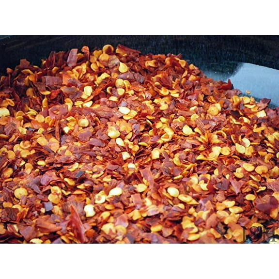 Smoked Red Pepper Flakes - 8 oz. ( 0.50 lbs. ) - resealable stand up pouch bag with oval window