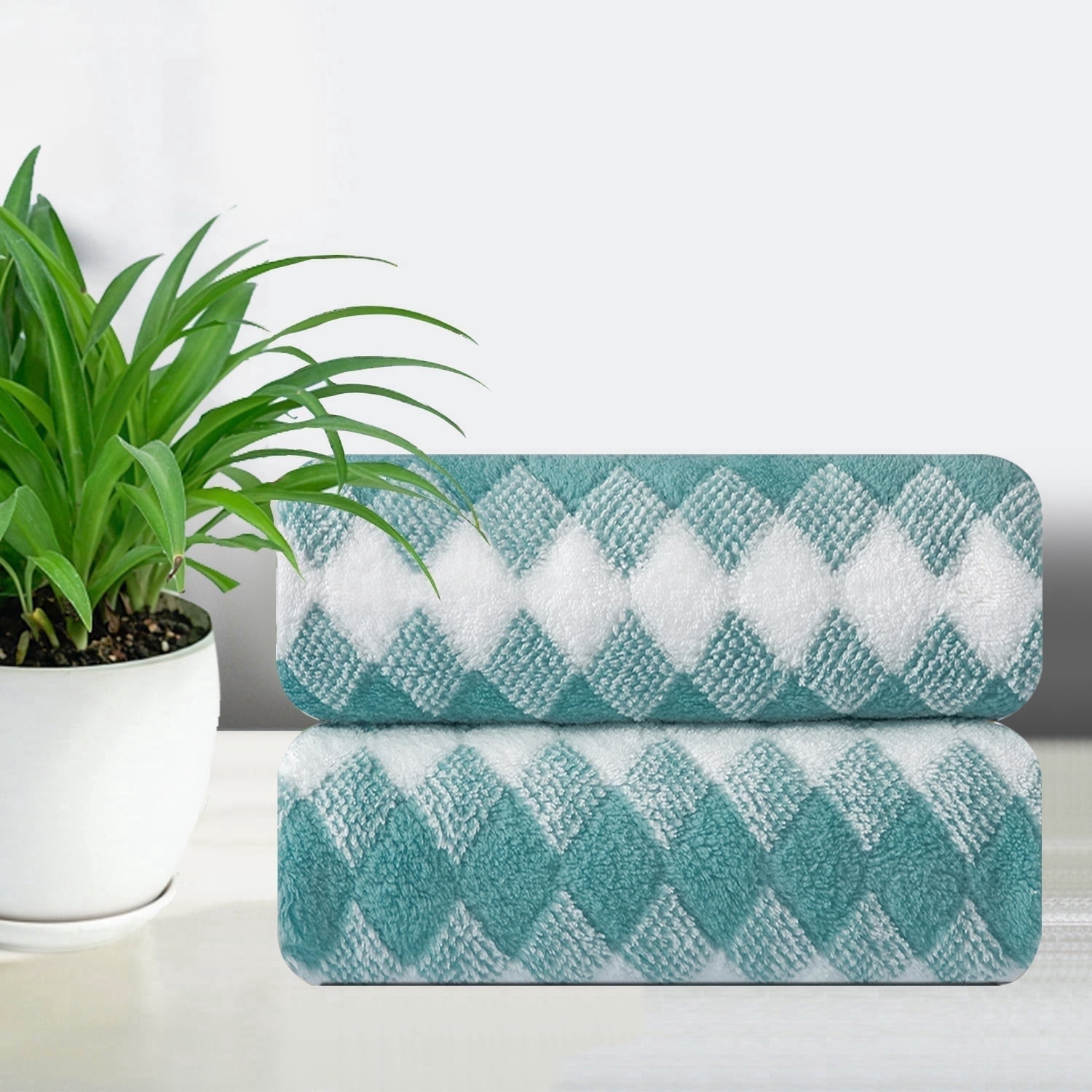 Smuge 2 Pack Hand Towels (16 x 31 in, Lake Blue) Ultra Soft Microfiber Quick Dry Shower Hand Towels