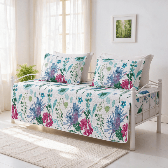 Smuge 3‑Piece Floral Daybed Cover Set, 39" x 75" Classic Reversible Double‑Sided Quilted Daybed Bedding Set with 2 Matching Pillow Shams, Green Purple Floral