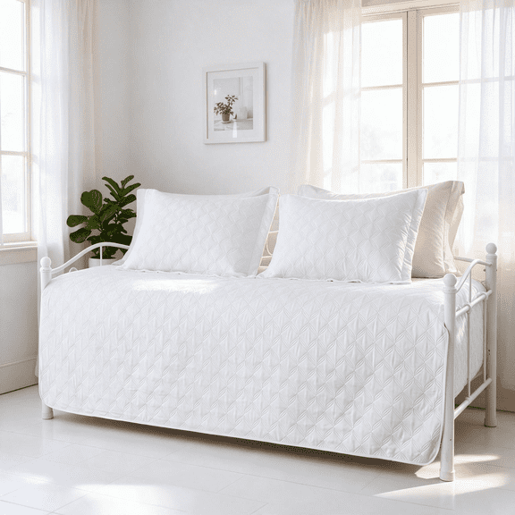 Smuge 3‑Piece Daybed Cover Set, 39" x 75" Solid Color Double Sided Quilted Daybed Bedding Set with 2 Matching Pillow Shams, White