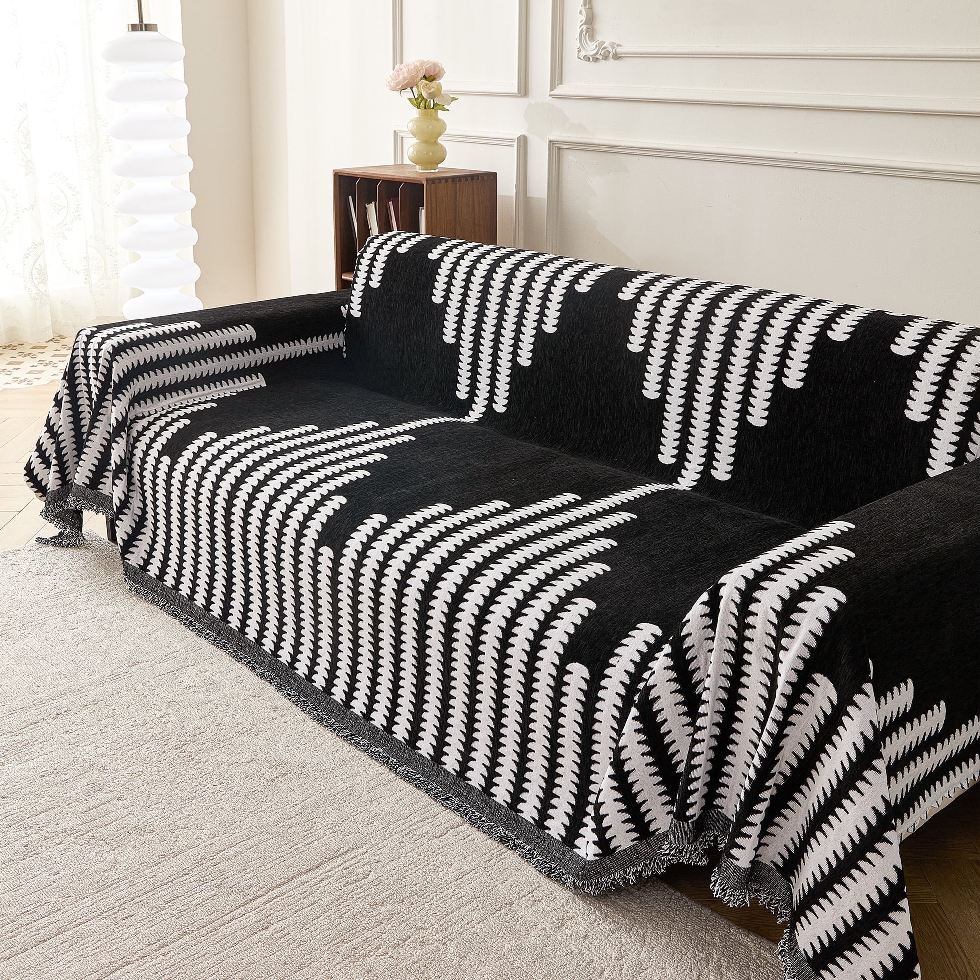 Smuge Sofa Cover, Couch Cover Protector Slipcover L Shape 3 Cushion Sofa Towel Sectional Throws Sofa Covers for Dogs Cats Home Decor(71"x 150", Black White)