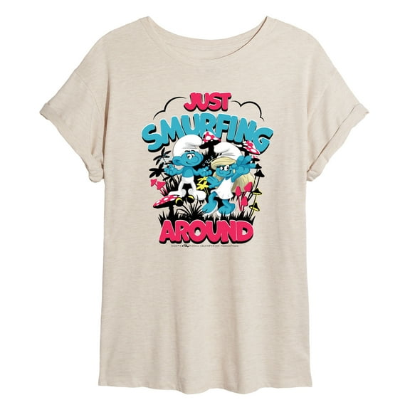 Smurfs - Just Smurfing Around - Women's Oversized Graphic T-Shirt