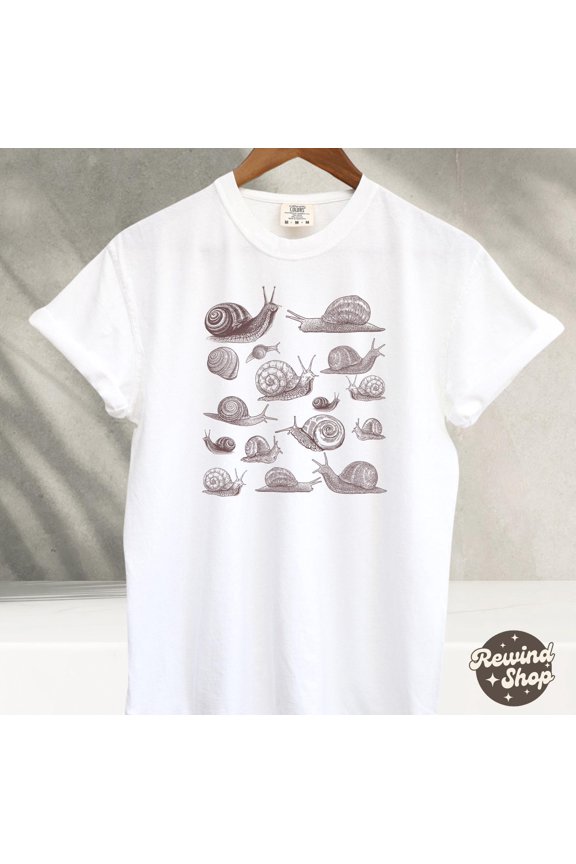 Snails Animal Tshirt Retro TShirt Snail Fairycore Shirt Cottagecore Snail Graphic Tee Tatt