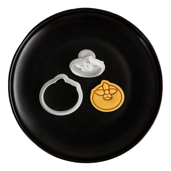 Snake New Year Themed Bakewares Plastic Pressure Cake Mold Fondant Cookie Mold Heat Resistant Dessert Baking Tool