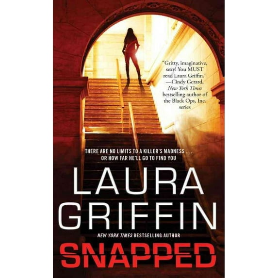 Pre-Owned Snapped (Mass Market Paperback) 1451617364 9781451617368
