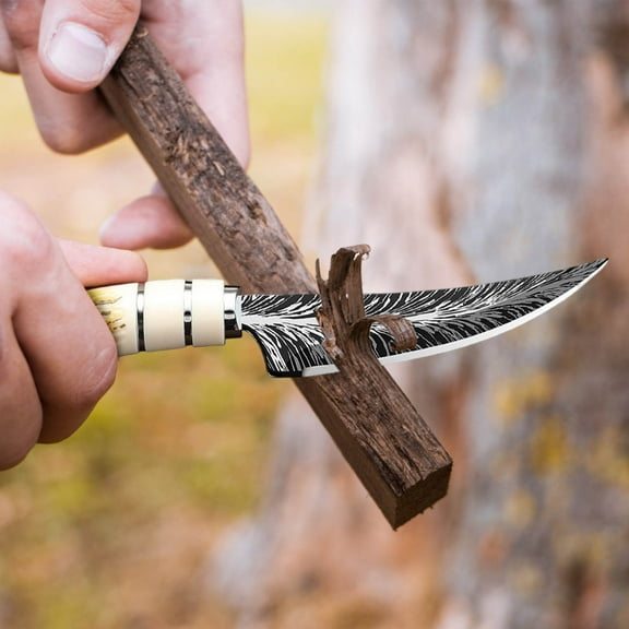 Snmubt Deer Feather Small Knife Feather Pattern Curved Knife Collection Gift Knife Fruit Knife Outdoor Wilderness Survival Knife (Color)