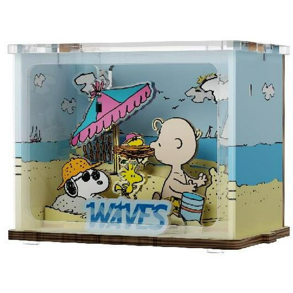 Snoopy Holiday Beach Wooden Wooden Mini Scene