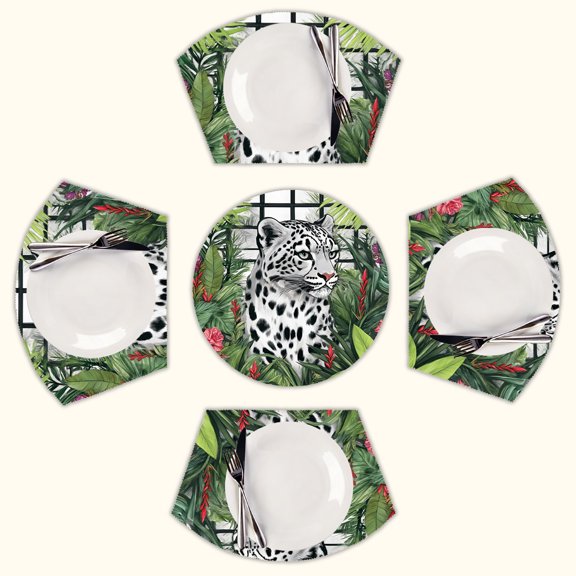 Snow leopard lush jungle paradise Round Table Placemats Set Of 5 Wedge Table Mats Washable Heat Resistant Place Mat For Dining Table Kitchen Farmhouse Restaurant