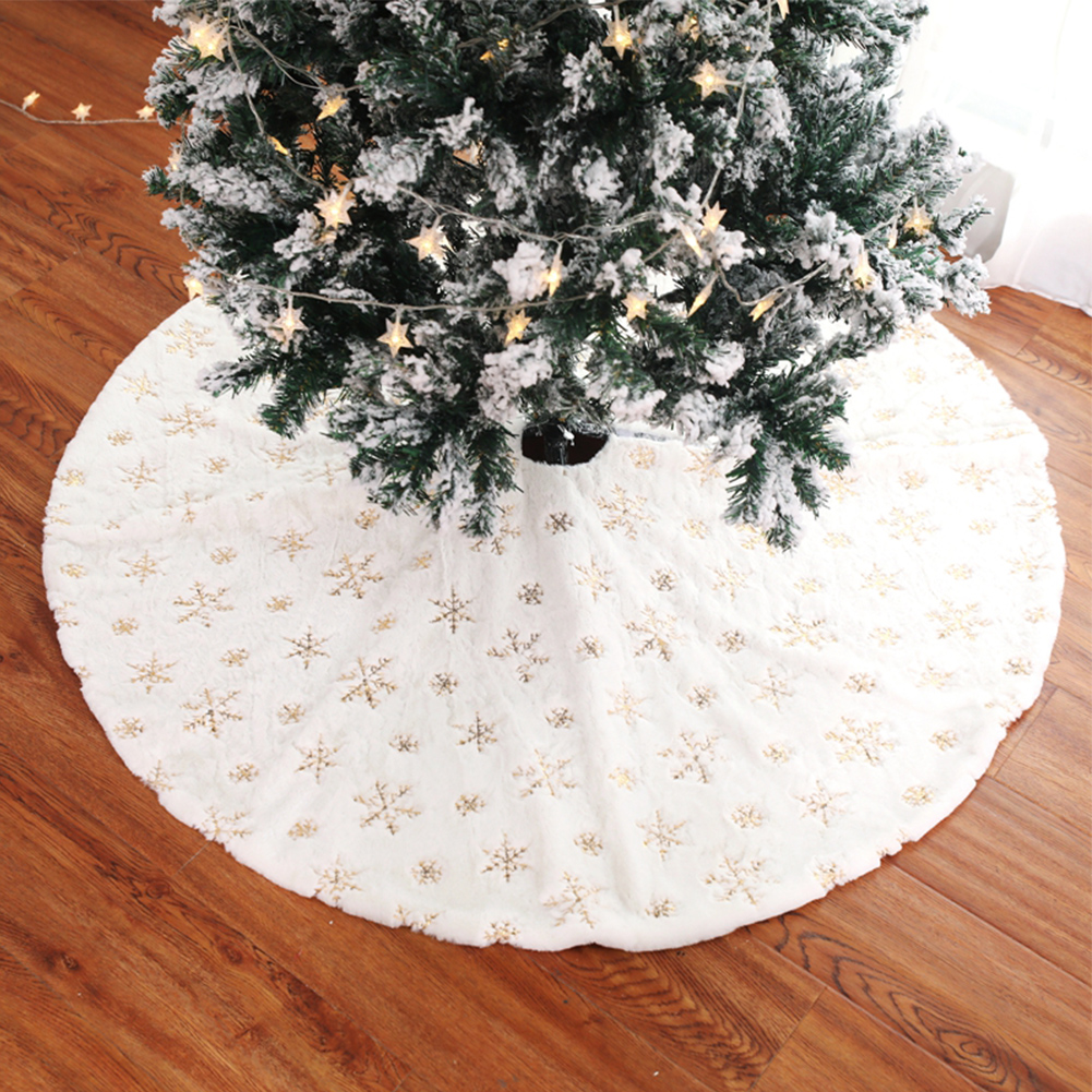 Snowflake Christmas Tree Skirt, Large Snowy White Faux Fur Tree Skirt with Snowy Pattern for