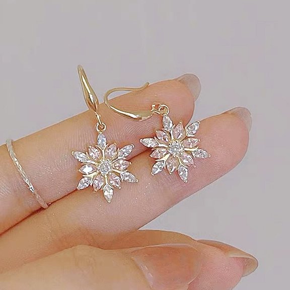 Snowflake Drop Earrings for Women, High-End French Design Pendant Jewelry, Elegant Statement Earrings for Party Daily Wear, Gift
