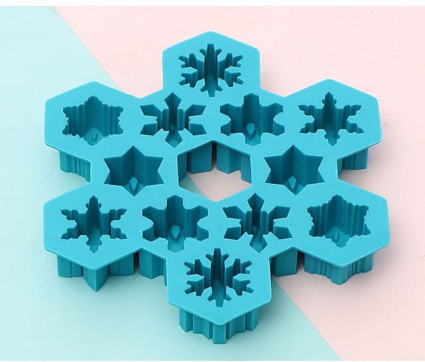 Snowflake SIlicone Ice Cube Tray, Novelty Ice Mold, Large Ice Cube Mold,  Makes 12 Ice Cubes, Snow Ice Tray, Blue