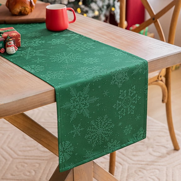 Snowflakes Jacquard Christmas Table Runner, Sensonal Winter Xmas Kitchen Dining Table Decor for Home Party 13x72 Inch