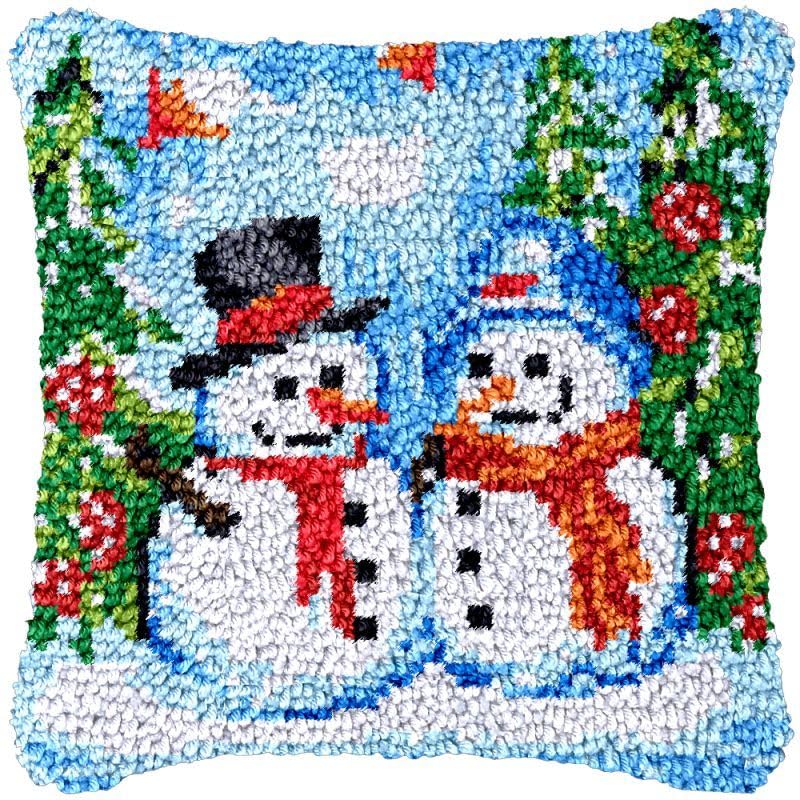 Snowman Couple Latch Hook Pillow Cover Kits for DIY Handmade Throw Pillow Cross Stitch Latch Hook Pillowcase Rug Cushion Kits with Preprinted Canvas Crochet Yarn Kits Needlework 17'' X 17''