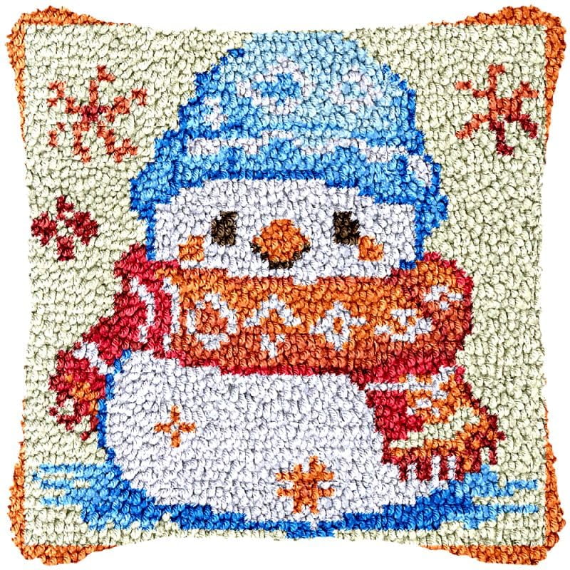Snowman Latch Hook Pillow Cover Kits for DIY Handmade Throw Pillow Cross Stitch Latch Hook Pillowcase Rug Kits with Preprinted Color Pattern Canvas Crochet Yarn Kits 17''X 17''(ch145)