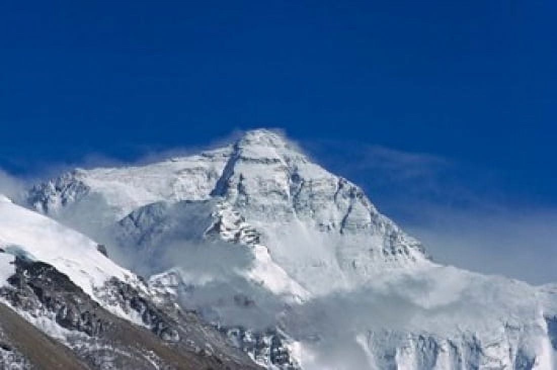 Snowy Summit of Mt Everest Tibet China Canvas Art - Keren Su DanitaDelimont (19 x 12)