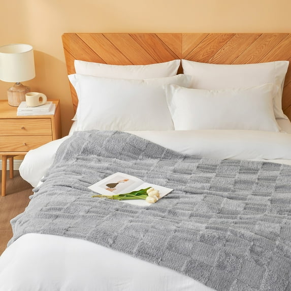 Snuggle Sac Faux Fur Checkered Throw Blanket, Fluffy Feather Yarn Blend Bedding Blankets for Couch or Bed