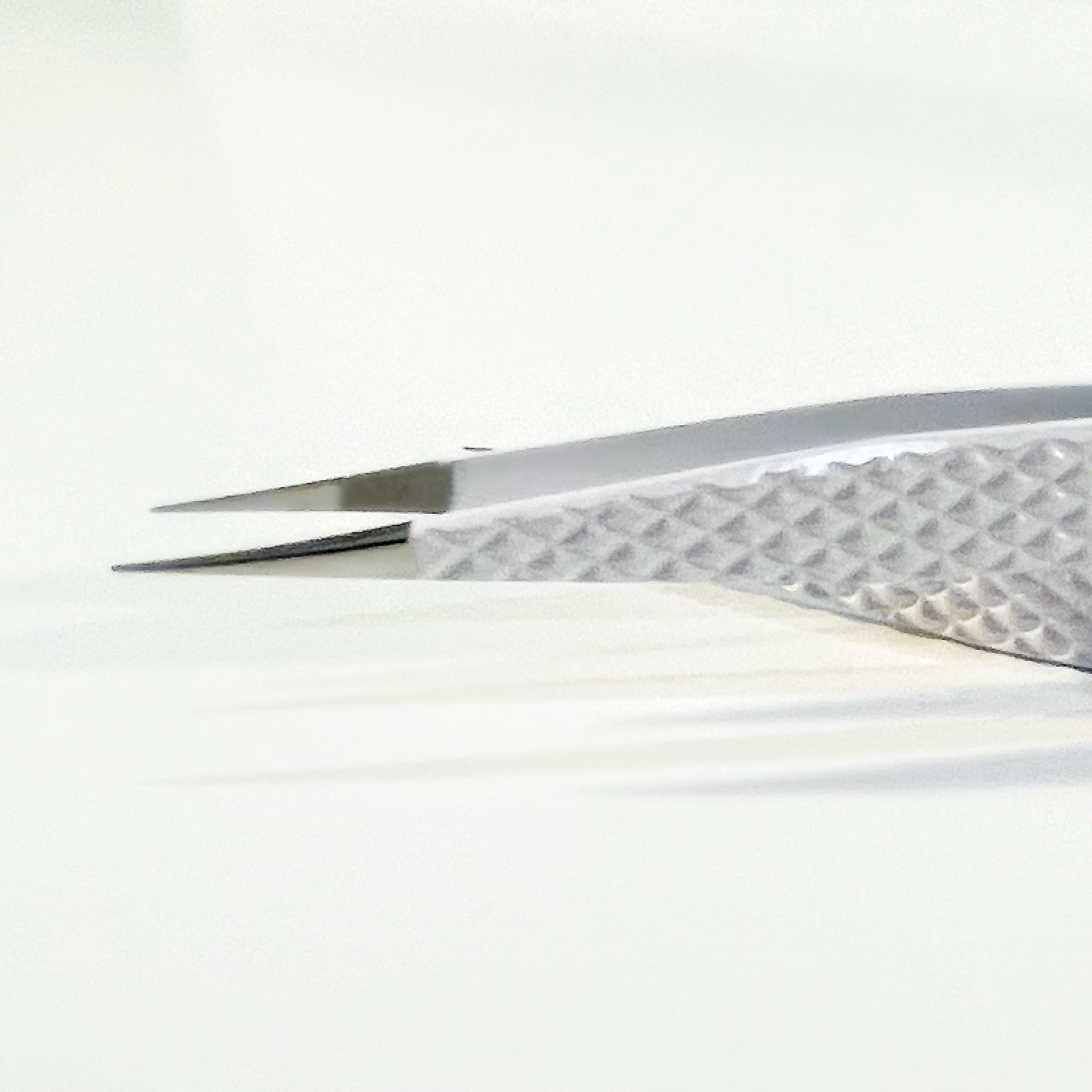 So Fetch Eyelash Extension Tweezers