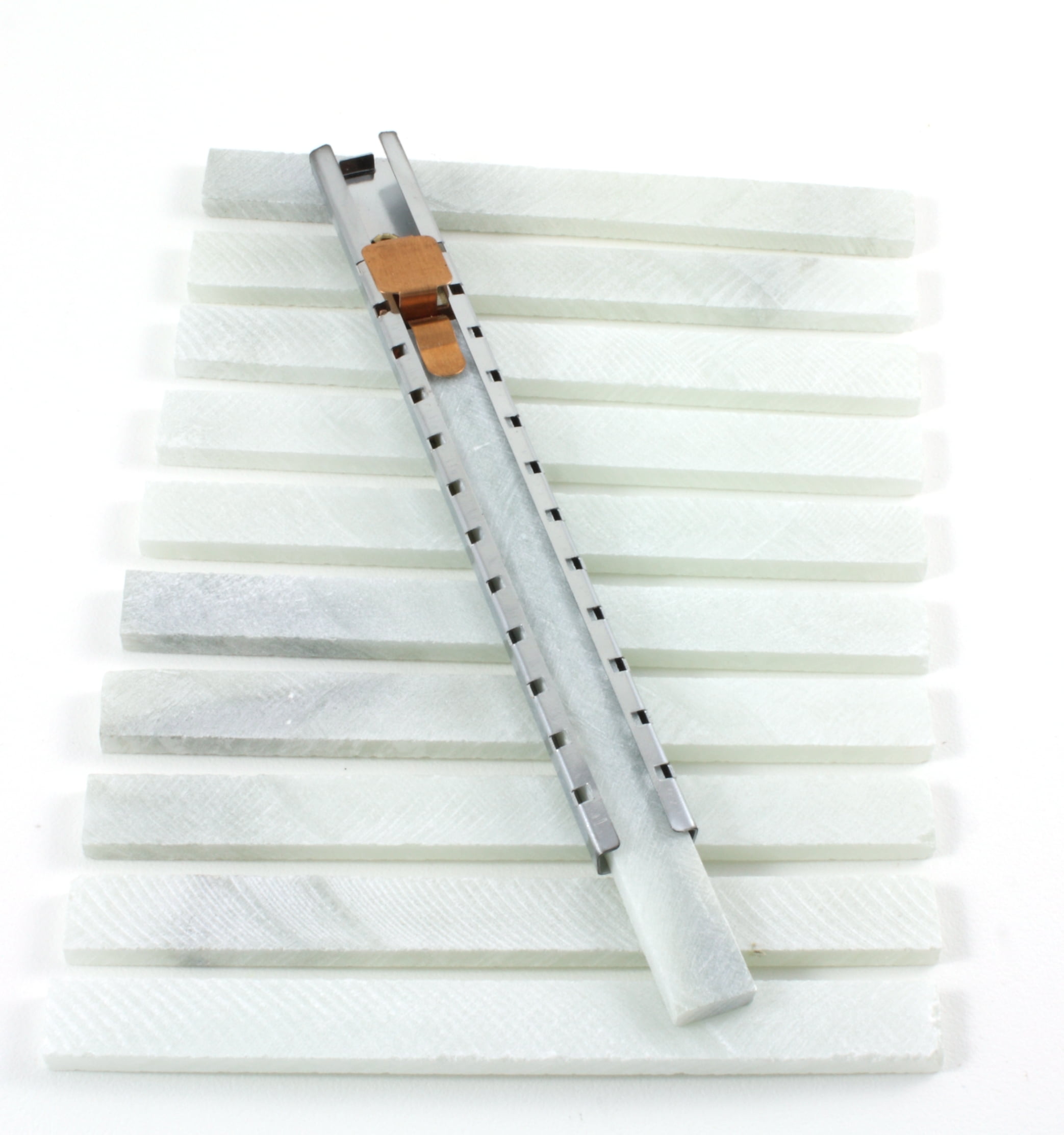 Soapstone Holder + 10 Flat Soapstone Chalk for Welding, Engineering, Slate Cheese Board