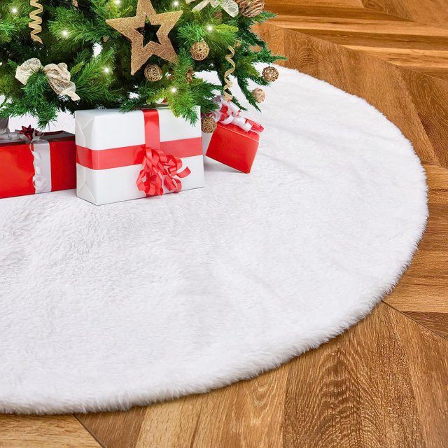 SoarDream White Tree Skirt 24 Inch Faux Fur Tree Skirts Plush Holiday