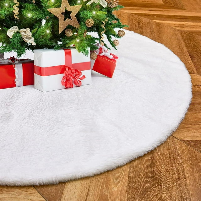 SoarDream White Tree Skirt 36 Inch Faux Fur Tree Skirts Plush Holiday