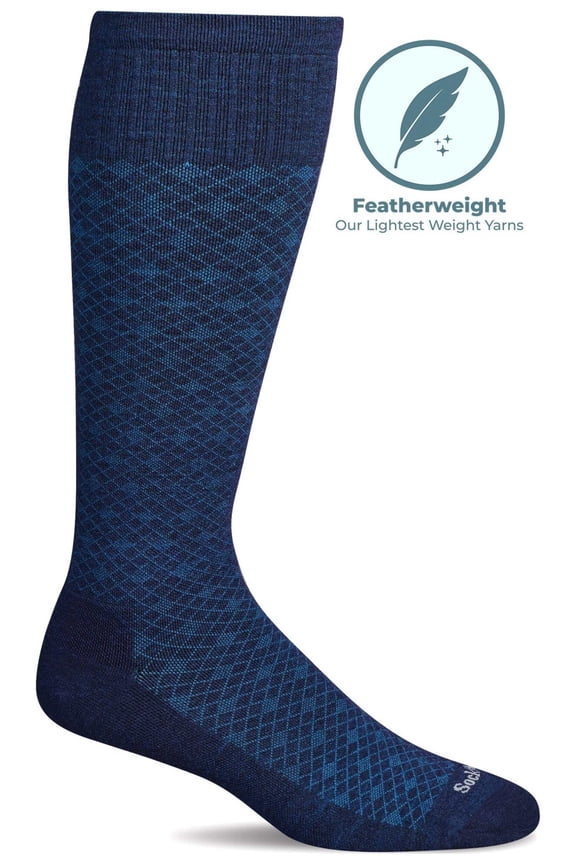 Men's Featherweight No Cushion 15-20 mmHg Knee-High Compression Socks