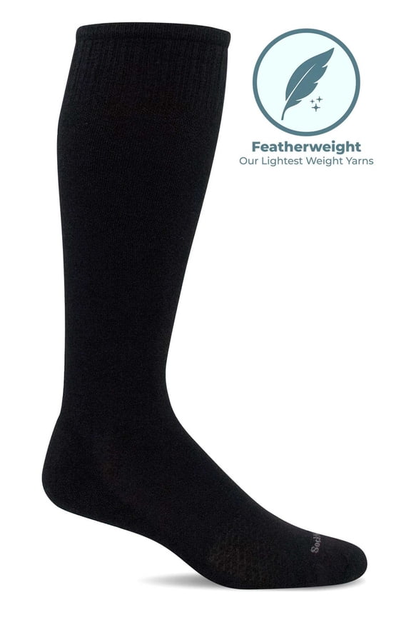 Men's Featherweight No Cushion 15-20 mmHg Knee-High Compression Socks