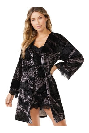 Women's and Women's Plus Size Crushed Velvet Cami, Tap Pants and Robe Set, 3-Piece
