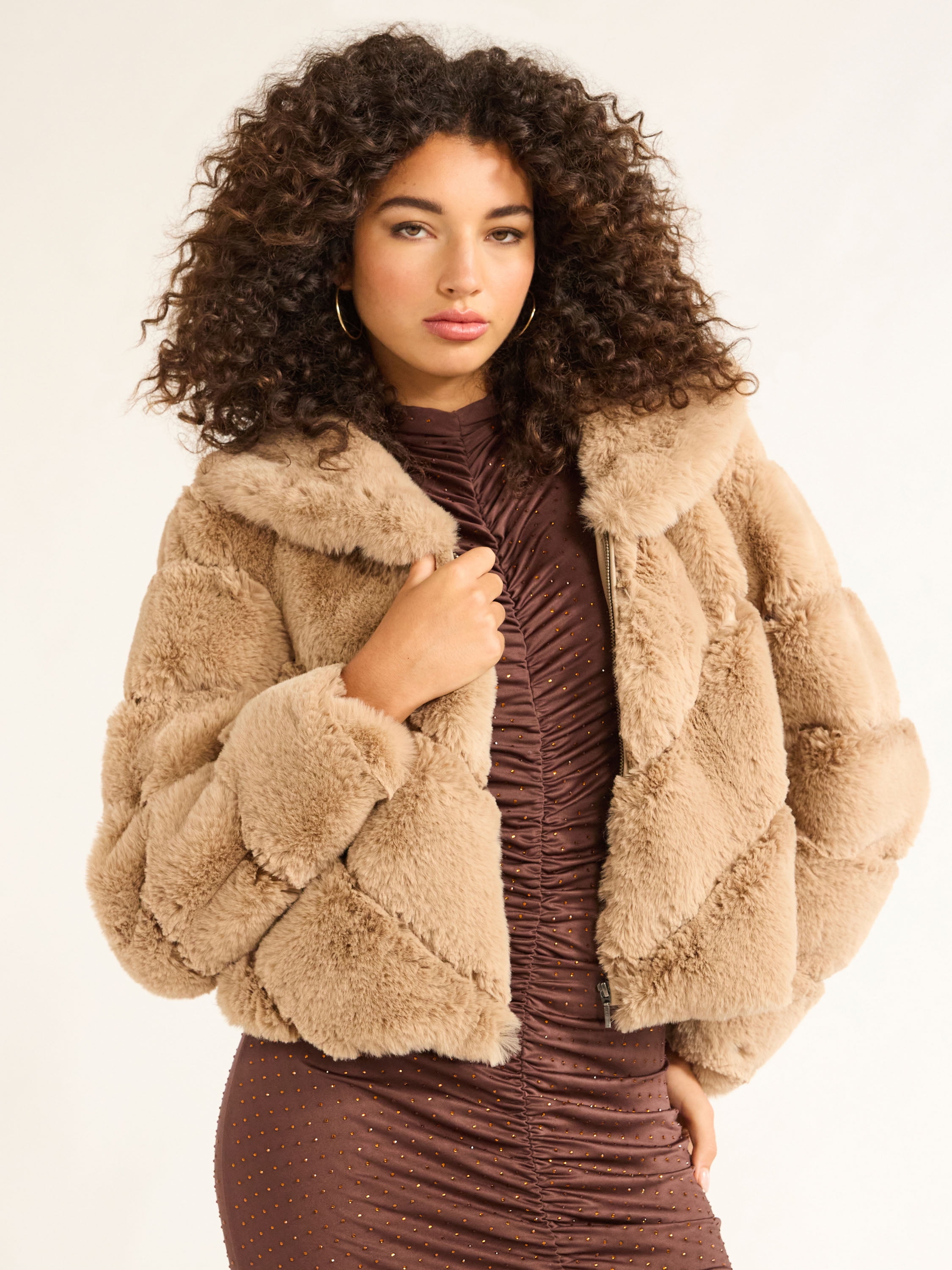 Work Elegant Solid Hollowed Out Turn-back Collar Outerwear Work Elegant Solid Hollowed Out Turn-back Collar Outerwear