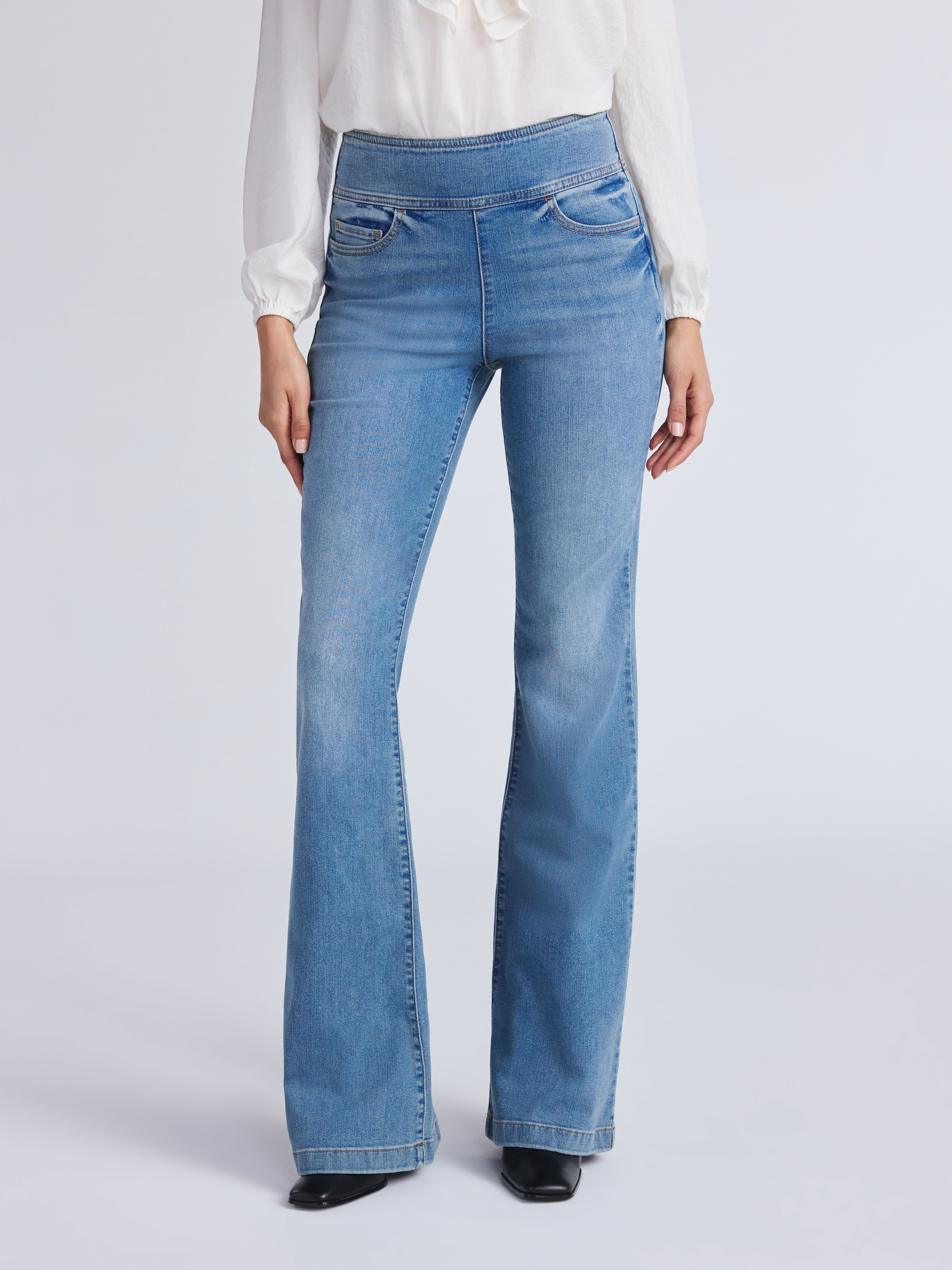 Sofia by Sofia Vergara Women's and Women's Plus Melisa Flare High Rise Pull On Jeans, 30.5", 32.5" and 34.5" Inseams, Sizes 0-28