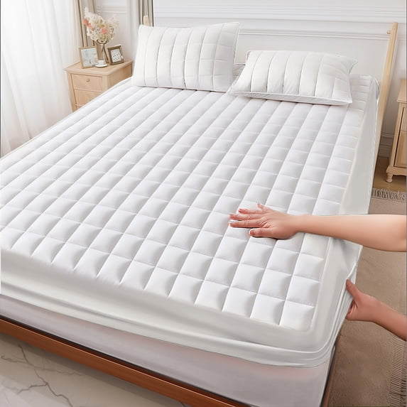 Soft Breathable Mattress Topper with Deep Pocket, Waterproof Mattress Protector for Bedroom, Dorm, Hotel