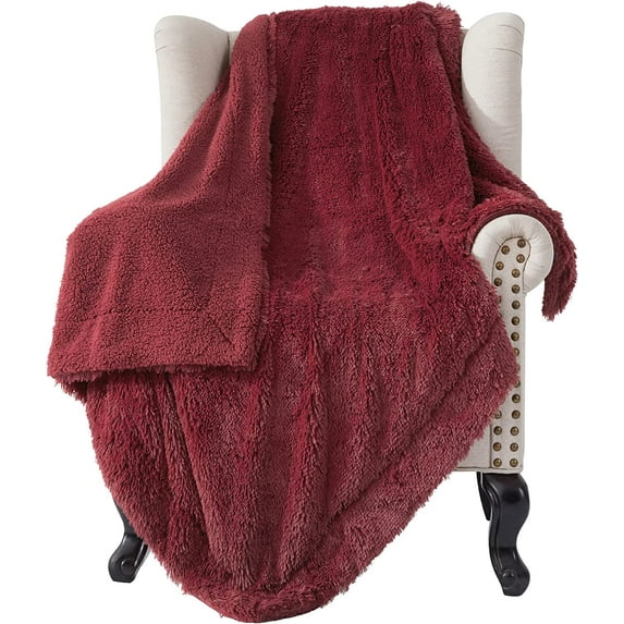 Soft Burgundy Red Twin Blanket for Bed, Fluffy Fuzzy Blankets Twin Size for Couch, Sofa, Cozy Plush Sherpa Fleece Faux Fur Blanket, Thick Warm Christmas Blanket Gifts for Women, Men, 60x80