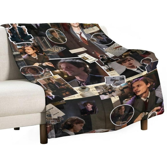 Soft and Comfortable Warm The Wool Blanket Fan Gift Suitable for Room Sofa Bed Car Lets Trip Camping Sofa Decoration Merch Fresh Love Stuff Blanket 50x60