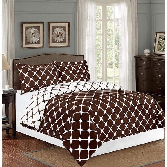 3-Piece Duvet Set, Reversible Bloomingdale Design, Corner Ties & Button Closure, Matching Shams Included, King/California King, Brown