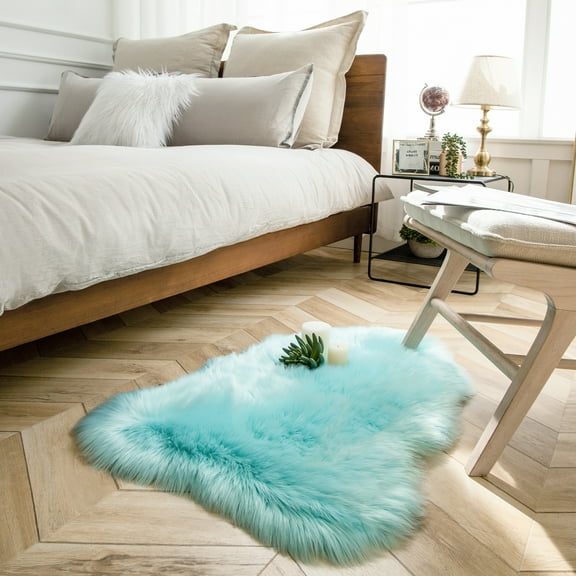 Soft Fluffy Faux Sheepskin Fur Area Rug, Home Decorative Indoor Floor Mat, Green, 2 x 3 Feet