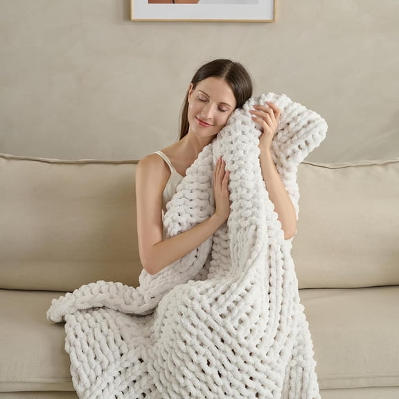 Soft Knitted Throw Blanket 50x60 Inches, Cozy Lightweight All-Season Blanket, Wrinkle-Resistant Polyester for Couch Bed Sofa Reading Nook, Beige
