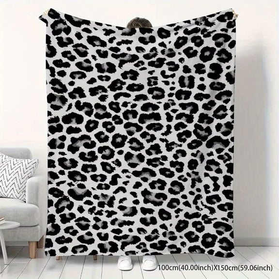 Soft Leopard Print Flannel Throw Blanket - Lightweight & Cozy, All-Season Black White Animal Print Blanket for Couch, Bed, Travel, Camping - Perfect Gift for Men and Women