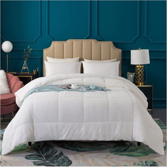 Soft Luxury Plush Sherpa Comforter, Cozy Reversible Faux  Machine Washable Bedding, Bright White,  Size