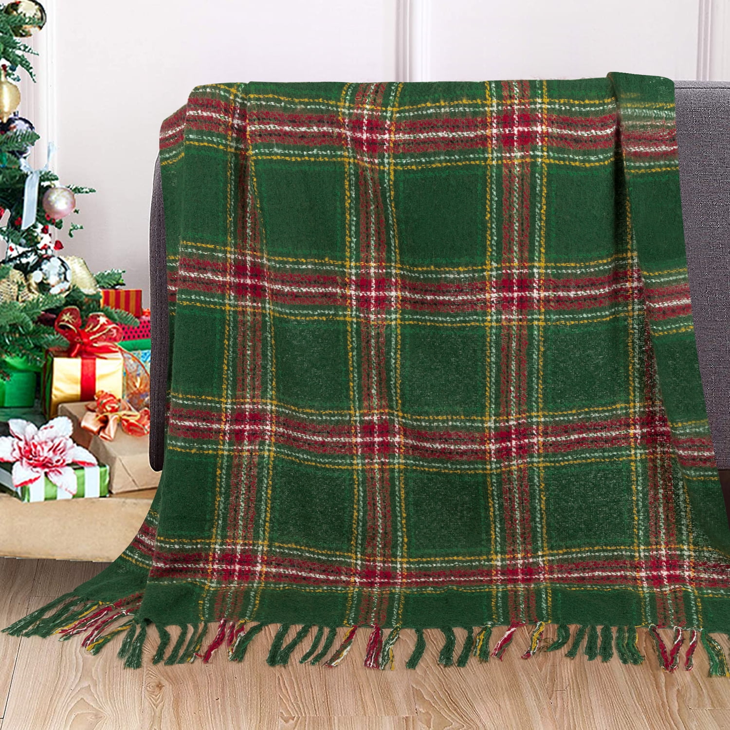 Soft Plush Throw Blanket with Fringe, 50" x 60", Christmas Plaid
