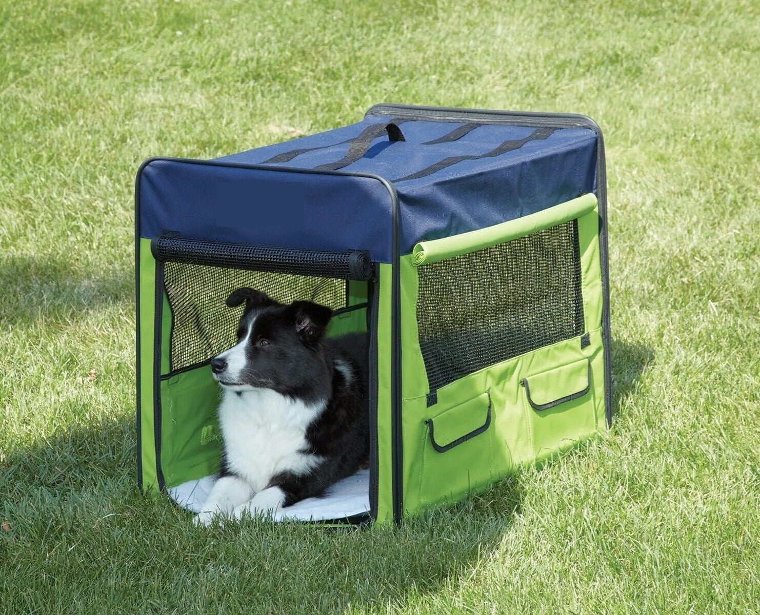 Soft Side Crate Fabric Collapsible Containment for Dogs Great for Travel/Home (Medium)