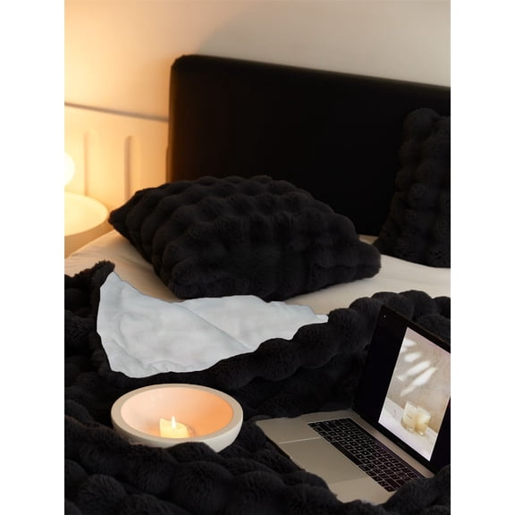Soft Space- Comfort Throw