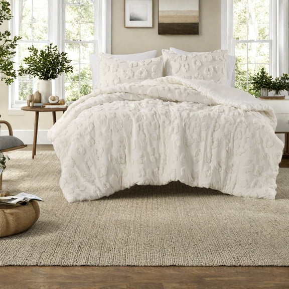 Soft Twin/Twin XL Bedding Sets Polyester Chenille Comforter with Textured Animal Design for Modern Home