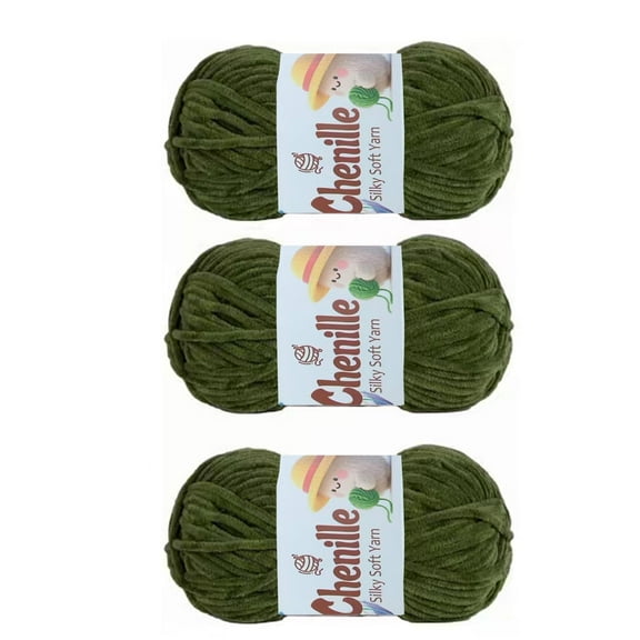 Soft Velvet Chenille Yarn Bulky Weight for Crocheting and Knitting Projects, Amigurumi, 3 Skeins of 100g Each (82 Yards per Skein) in Green