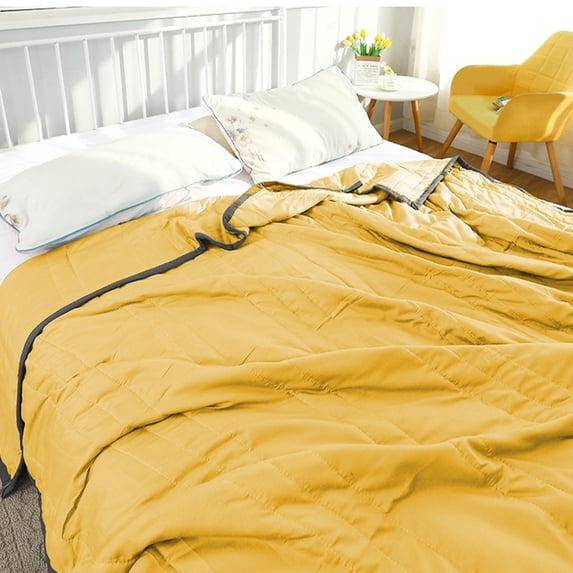 Soft Washed Cotton Summer Quilt – Lightweight & Breathable Air Conditioning Blanket with Contrast Trim, Machine Washable for Dorm, Kids & All-Season Use 39x55in