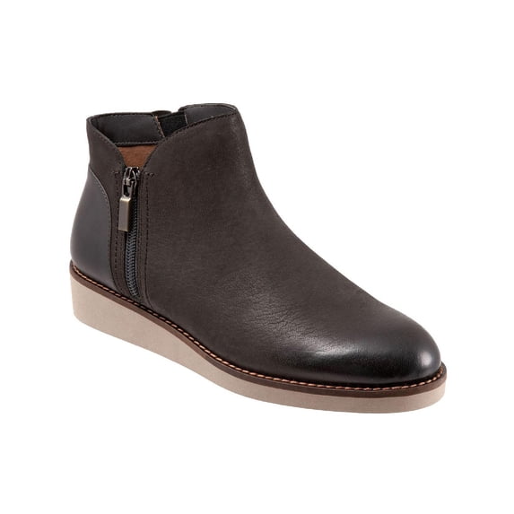 SoftWalk Womens Wesley Leather Round Toe Ankle Boots