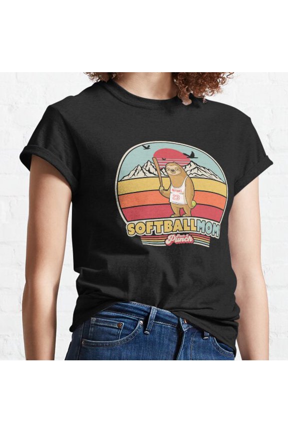 Softball Mom Graphic. Retro Style Sloth Design Classic T-shirt
