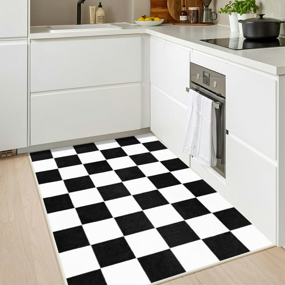 Softlife Classic Milk Flannel Checkered Rug for Living Room, 2' x 3', Black & White
